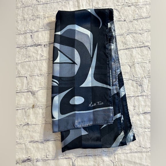 KEITH TAIT NATIVE AMERICAN 100% SILK MAGENTA BLACK/GRAY ABSTRACT EYE SCARF O/S - Picture 7 of 8